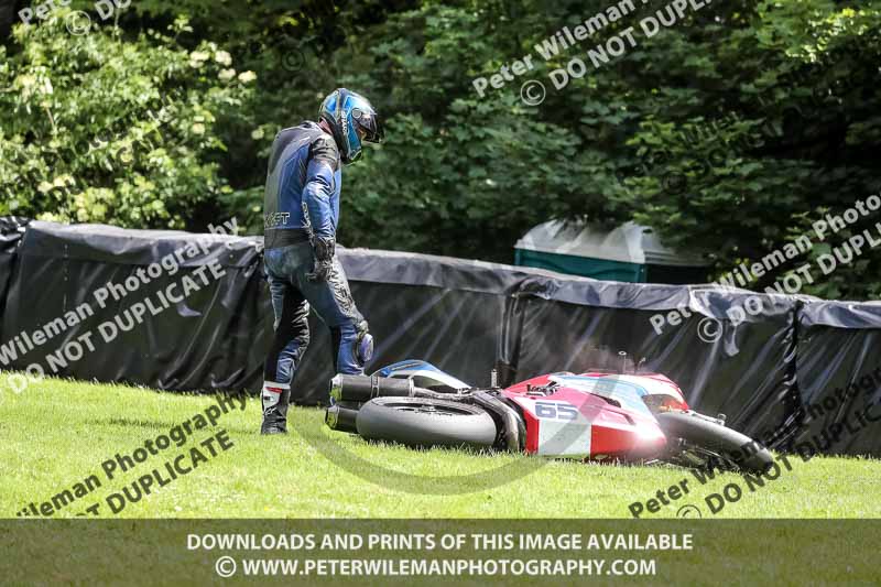 cadwell no limits trackday;cadwell park;cadwell park photographs;cadwell trackday photographs;enduro digital images;event digital images;eventdigitalimages;no limits trackdays;peter wileman photography;racing digital images;trackday digital images;trackday photos